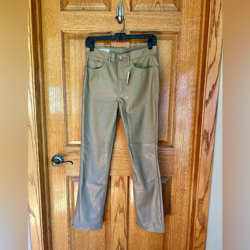 NWT Womens Gap Faux Leather Pants 28/6 R